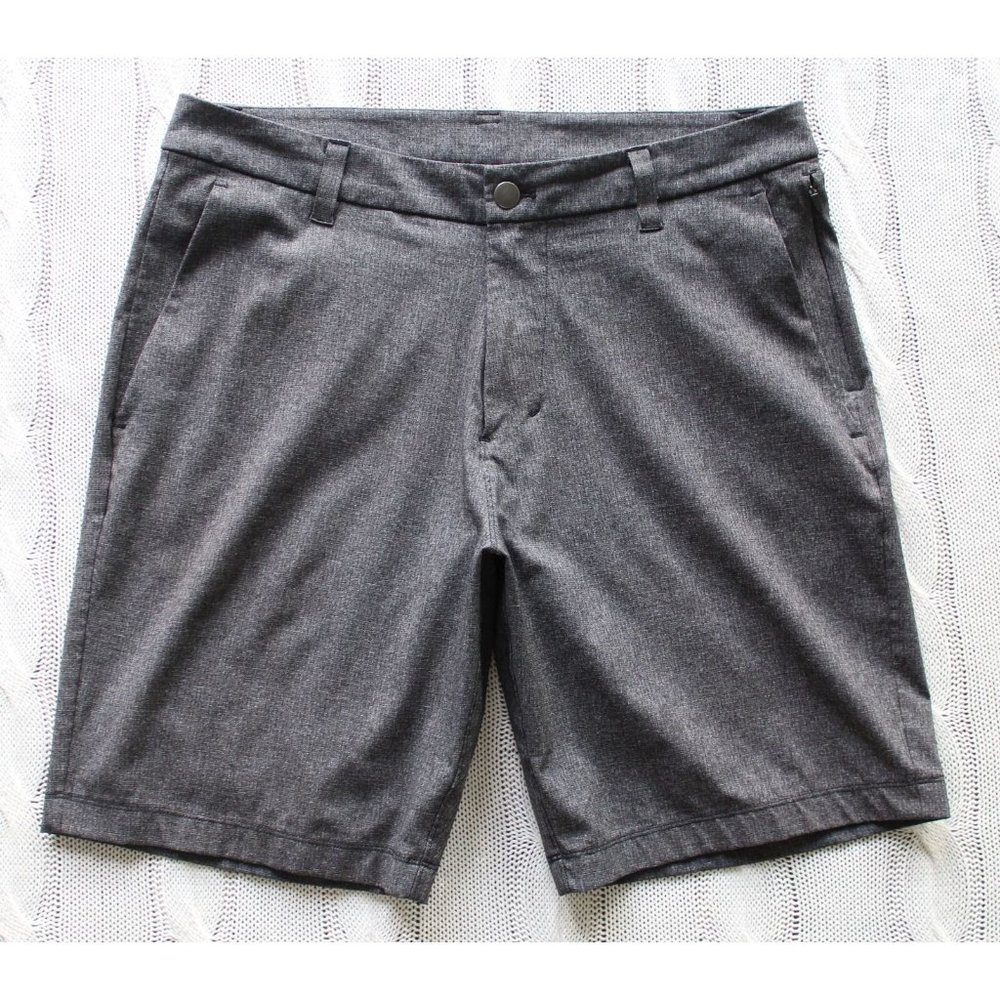 LULULEMON Men's Commission Classic Fit Short 9" Ventlight Dark Gray, Size 32